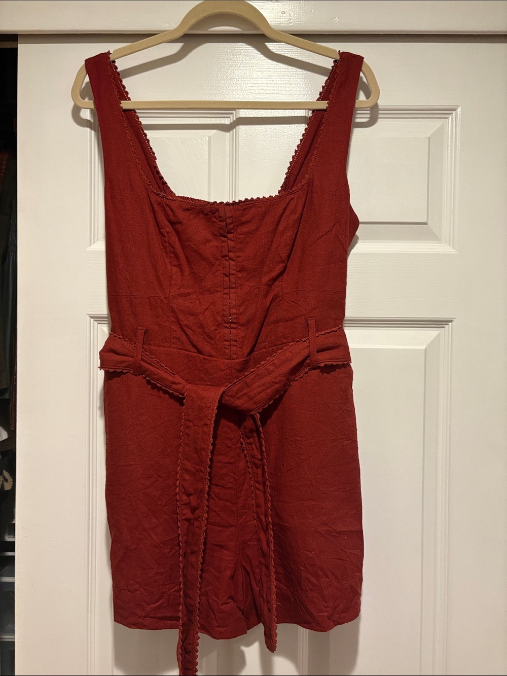 House of Harlow 1960 Rust Red Sleeveless Belted Romper